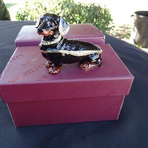 Black Dachshund Bejeweled Enamel Magnetic Heavy Trinket Box